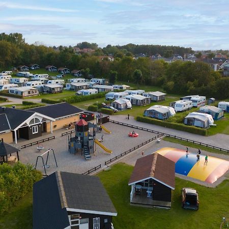 First Camp Holbaek Fjord酒店 外观 照片