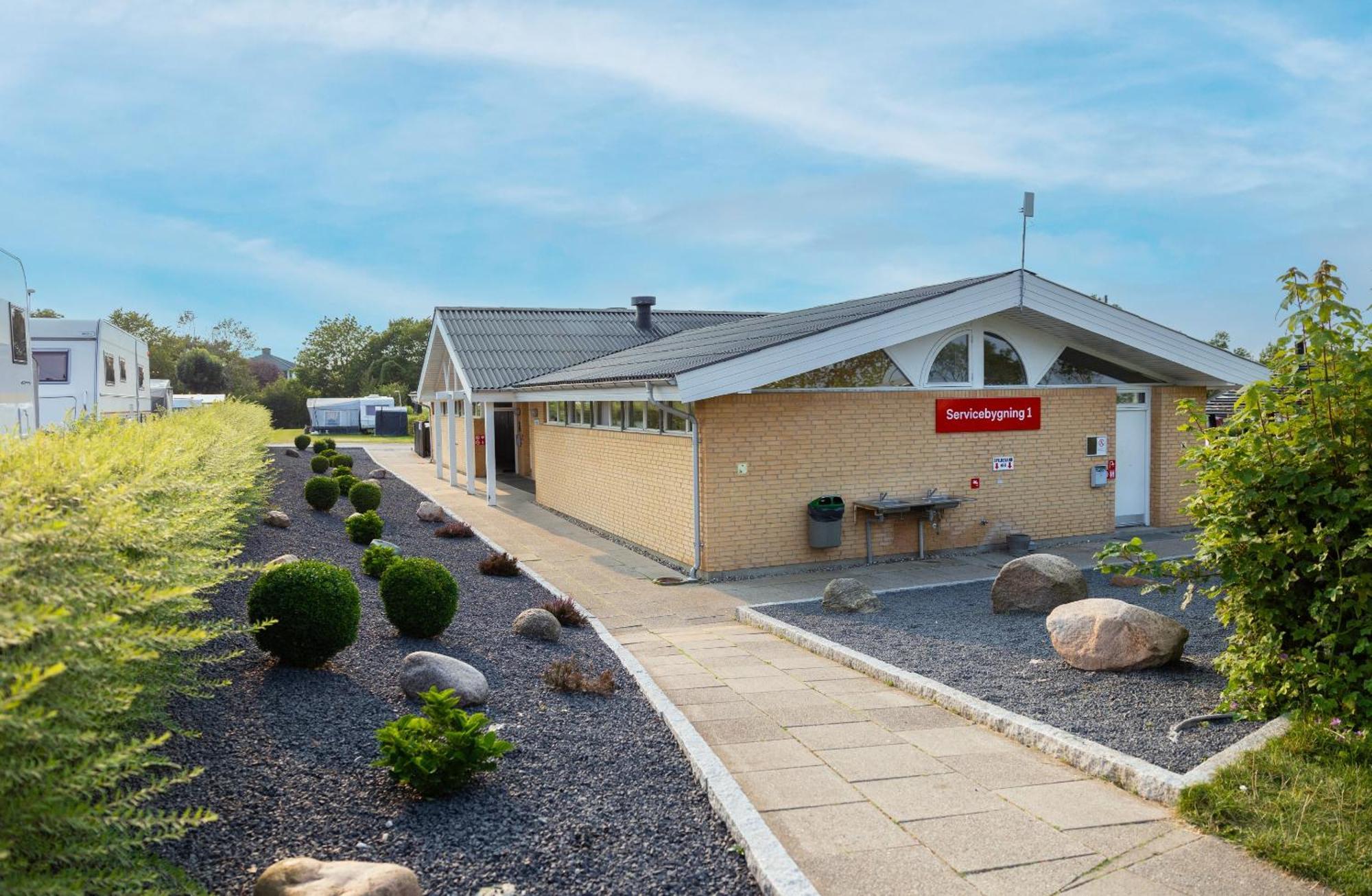 First Camp Holbaek Fjord酒店 外观 照片